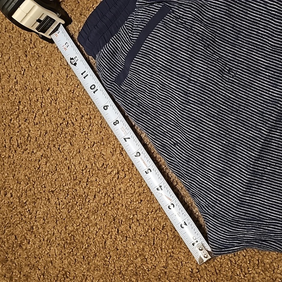 Athleta Stripe Bali Linen cuffed ankle pants, size 2 - Picture 10 of 13